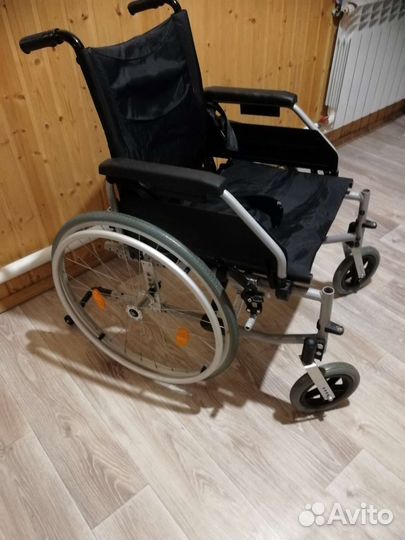 Коляска инвалидная