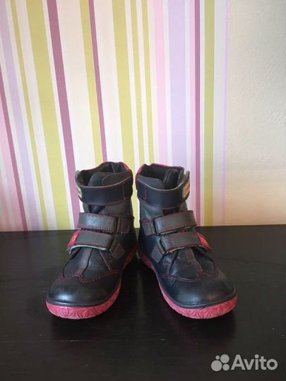 Ботинки осенние