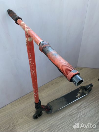 Трюковой самокат