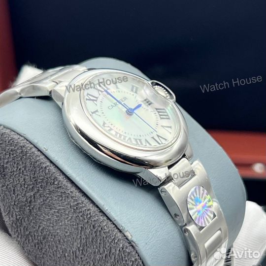 Женские часы Cartier Ballon Blue de Cartier