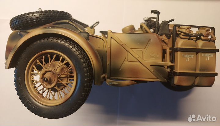 Модель-копия мотоцикла BMW R-75