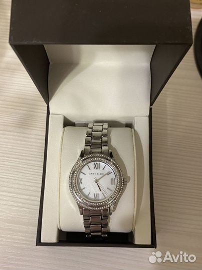 Женские часы Anne Klein