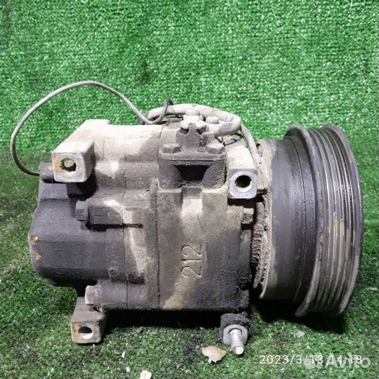 Компрессор кондиционера Mazda 626