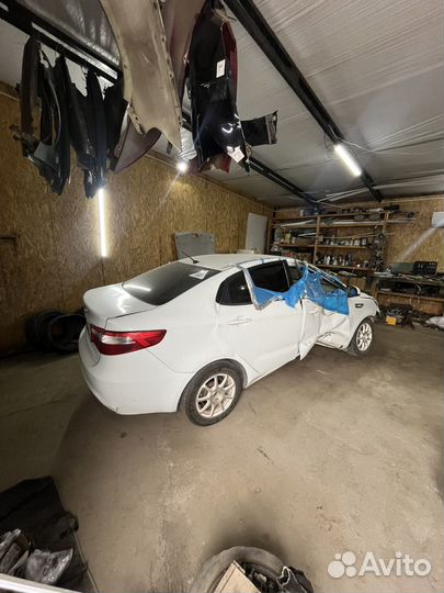 Kia rio 3 в разбор по частям