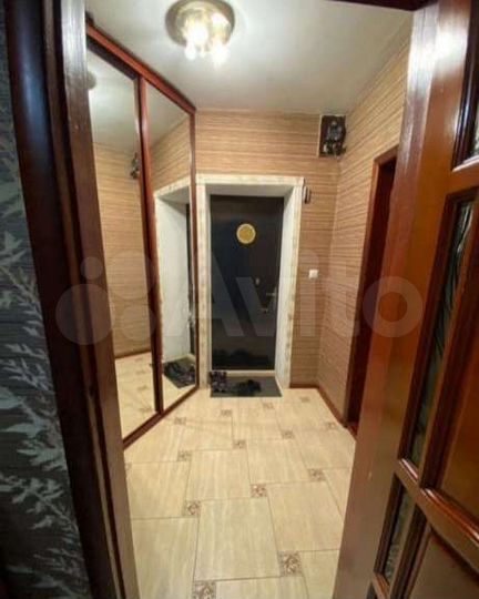 2-к. квартира, 74 м², 2/4 эт.