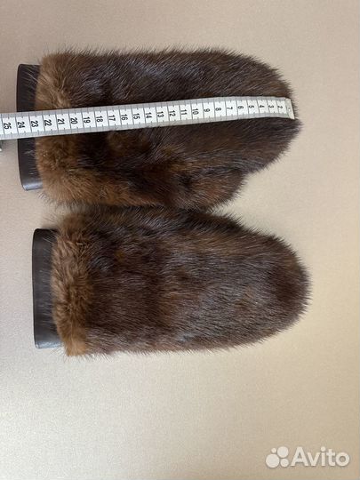 Варежки норковые женские