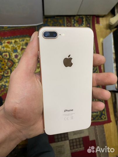 iPhone 8 Plus, 64 ГБ