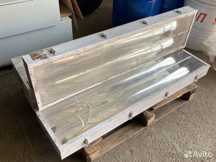 Лампа прожектор промышленная