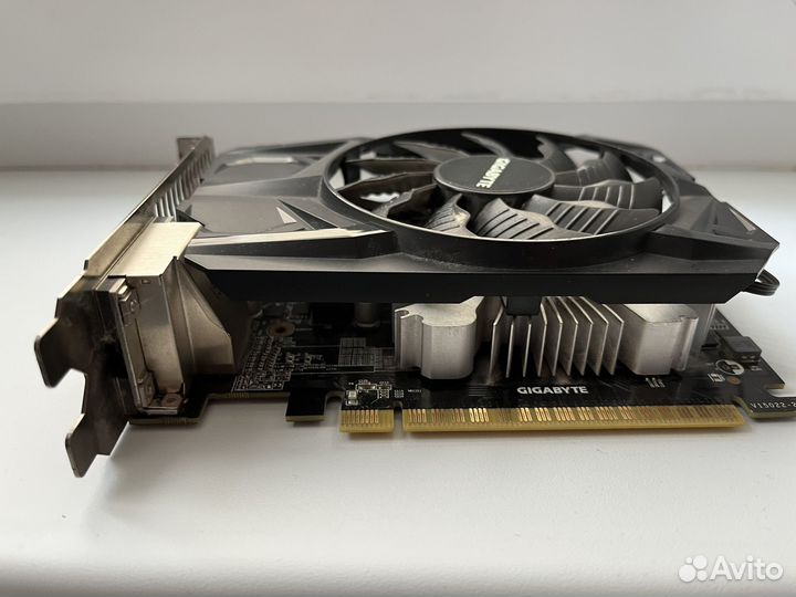 Видеокарта Gigabyte AMD Radeon R7 360 2048MB