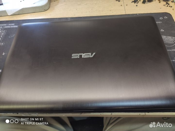 Лёгкий ноутбук asus