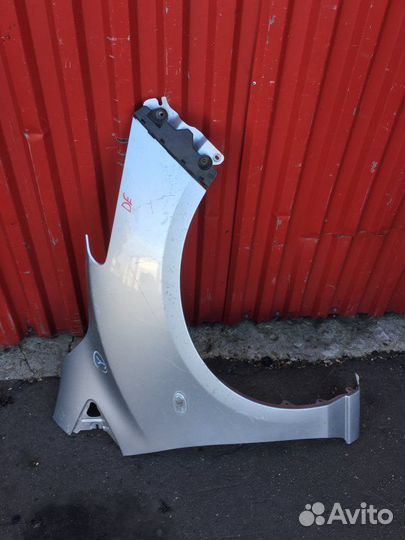 Крыло прав. перед. Mazda Demio