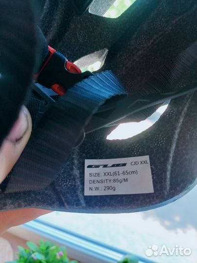 Велошлем взрослый