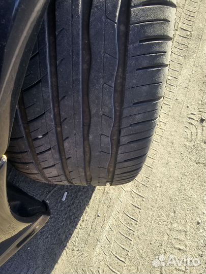 RoadX RXMotion U11 245/40 R18