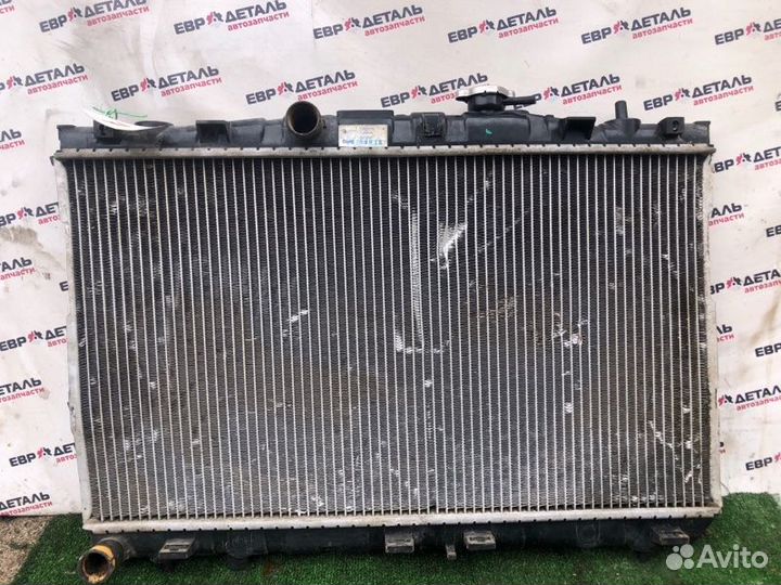 Радиатор охлаждения двигателя Hyundai Elantra Xd