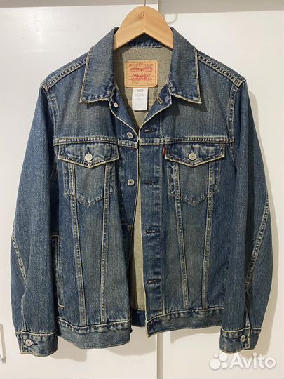 Джинсовая куртка levis