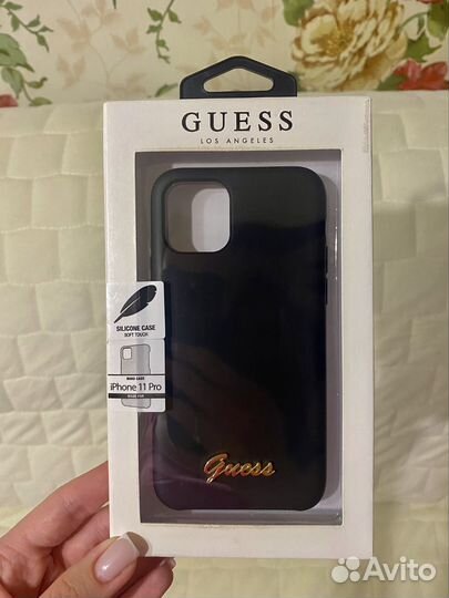 Чехол на iPhone 11 pro guess