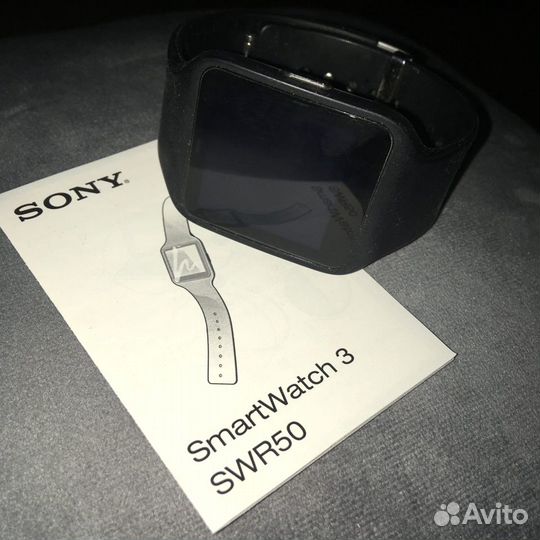 Часы Sony SMART Watch3