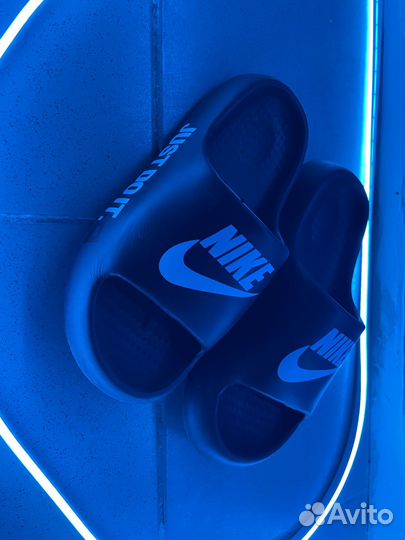 Тапочки Nike сланцы