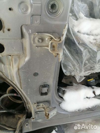 Петли дверные Renault Megan 3