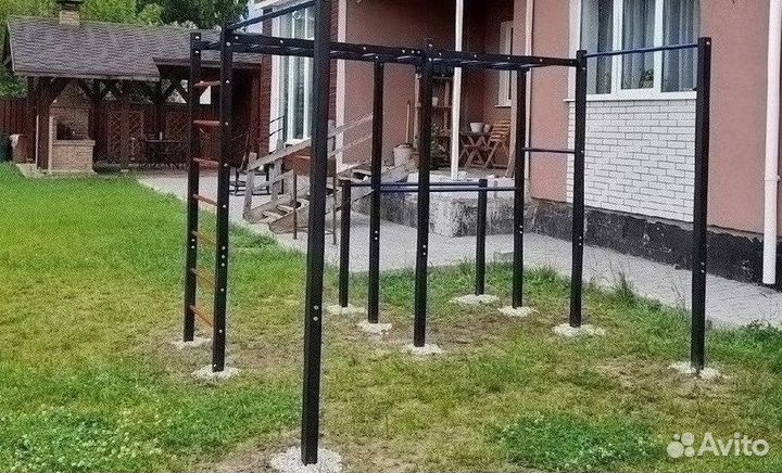 Уличный спортивный комплекс турник брусья