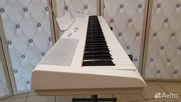 Artesia Performer White цифровое фортепиано