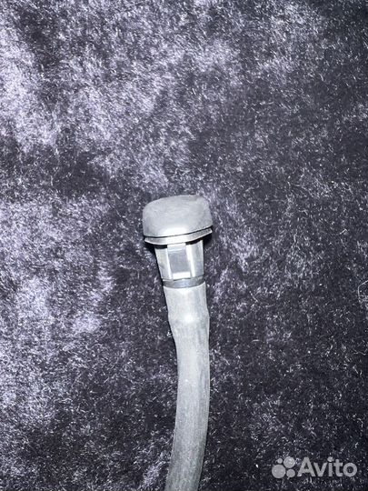 Форсунка омывателя лобового стекла Паджеро 4