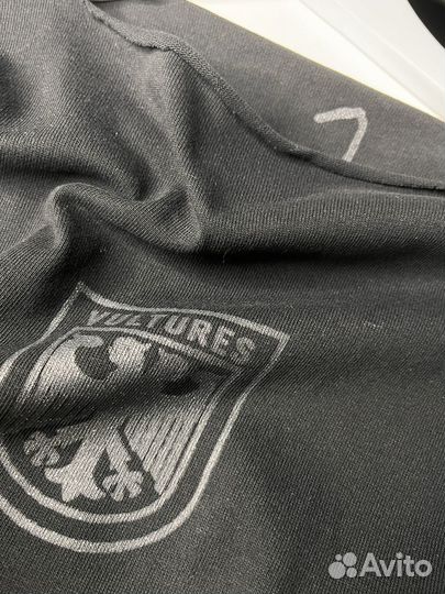 Лонгслив vultures