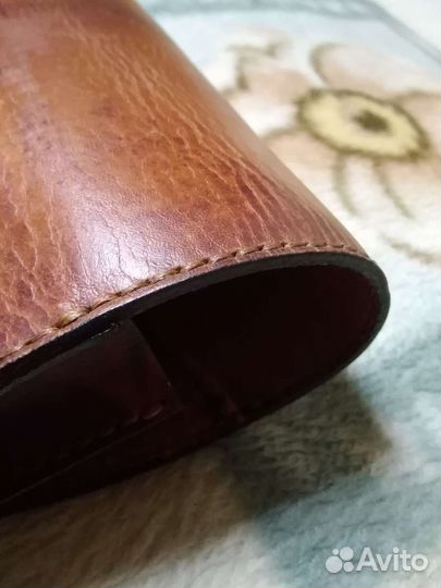 Кожаная обложка на книгу