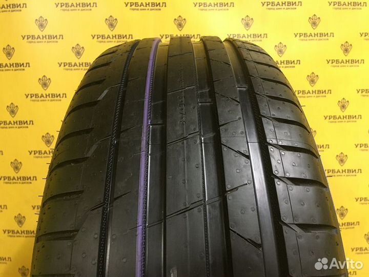 Nokian Tyres Hakka Black 2 SUV 235/55 R19 105W