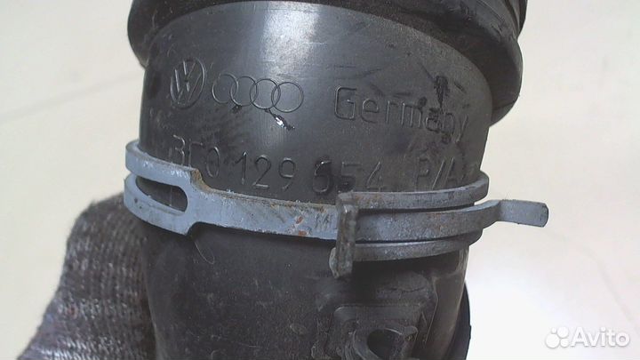 Патрубок воздушного фильтра Volkswagen Jetta 6, 20