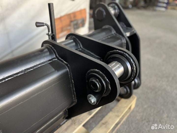 Быстросъемное устройство для погрузчика (3 т)