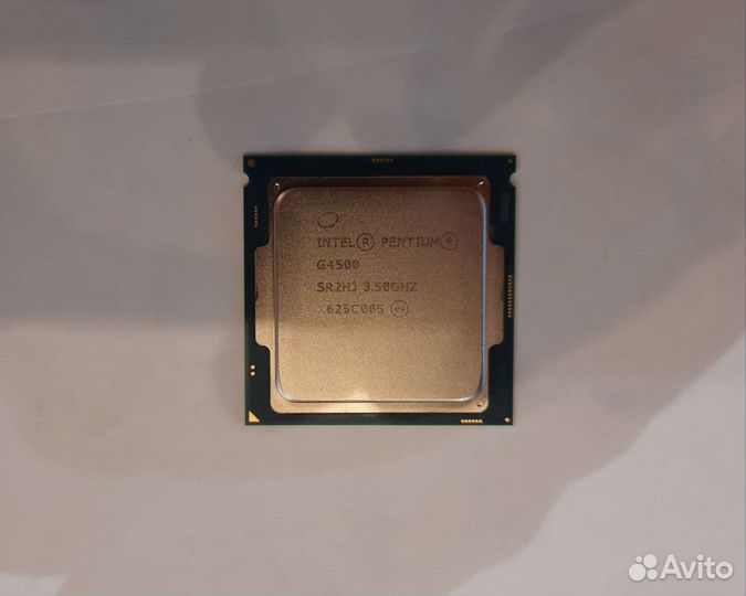 Процессор Pentium G4500