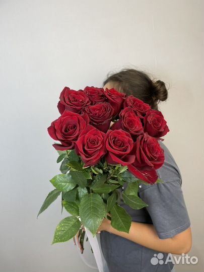Цветы розы и букеты с доставкой 51 шт 9,19,21