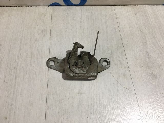 Замок капота LADA largus 1.6 мт к4м