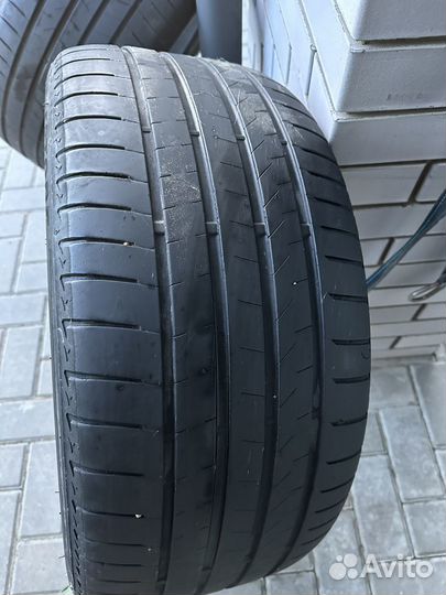 Bridgestone Alenza 001 285/40 R21