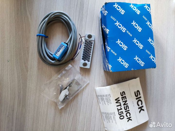 Датчик sick WT150-P132