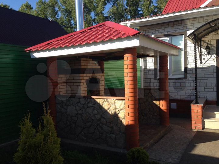 Коттедж 130 м² на участке 7 сот.