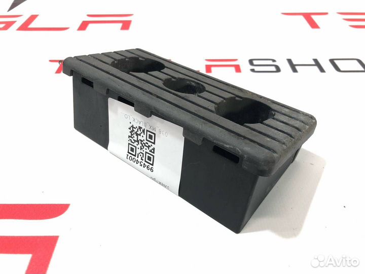 Опора под домкрат (подушка) Tesla Model X 2019