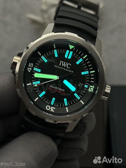 Часы IWC Aquatimer Automatic 42mm IW329101