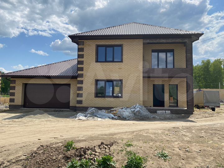 Дом 230 м² на участке 10 сот.