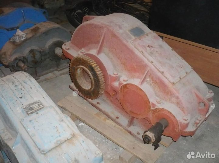 Редуктор Цилиндрическиий GX-700 (3 SN)