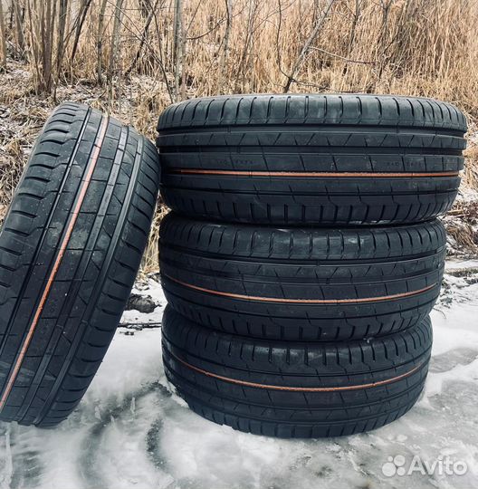 Ikon Tyres Autograph Ultra 2 SUV 245/55 R19