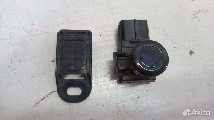 Датчик парктроников задний Toyota Camry XV50