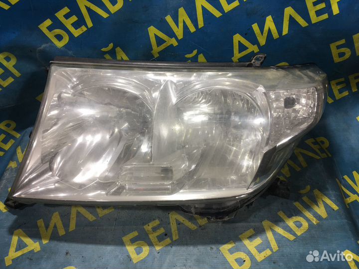Левая ксеноновая фара Toyota Land Cruiser 200