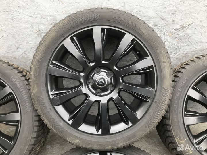 R21 Nokian Tyres Hakkapeliitta 8 275/45, PCD 5x120 DIA 72.6