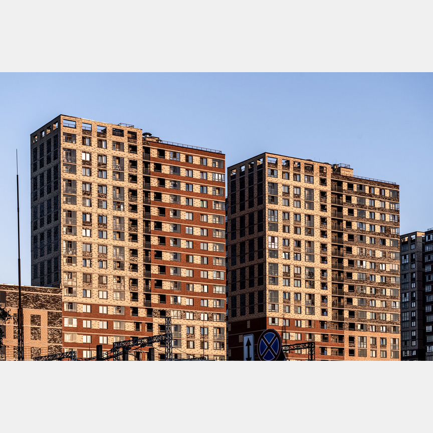 2-к. квартира, 64,7 м², 1/20 эт.