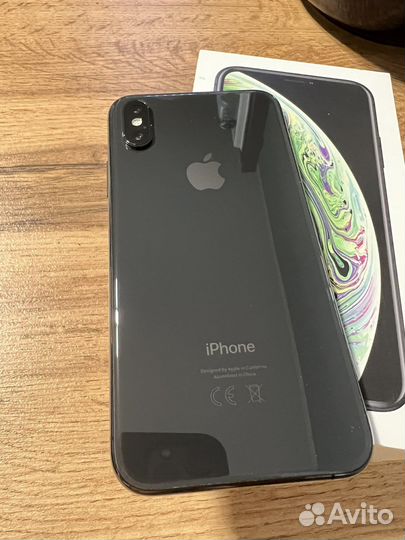 Телефон iPhone xs