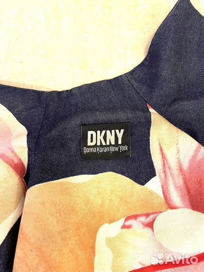 Джинсовый костюм dkny