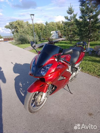 Honda VFR 800
