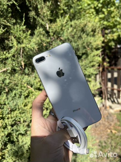 Телефон iPhone 8 plus 256gb